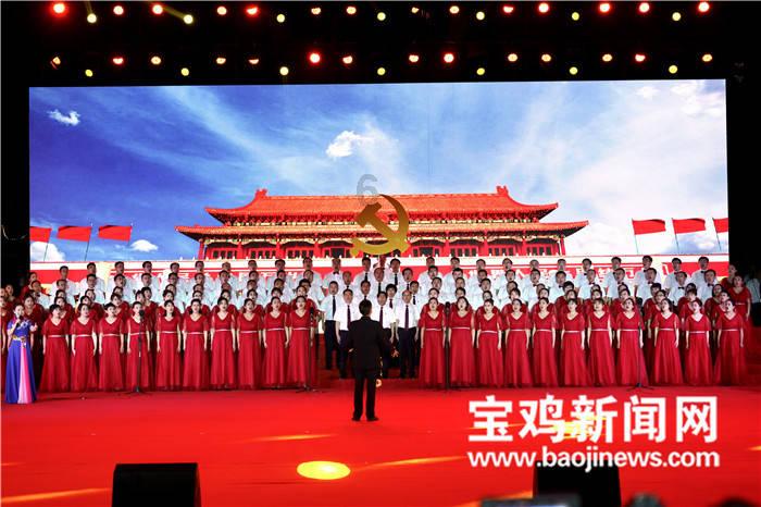 特朗普在美国新罕布什尔州共和党初选中胜出